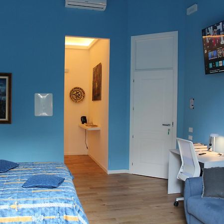 Falstaff Rooms & Suites Palermo Buitenkant foto