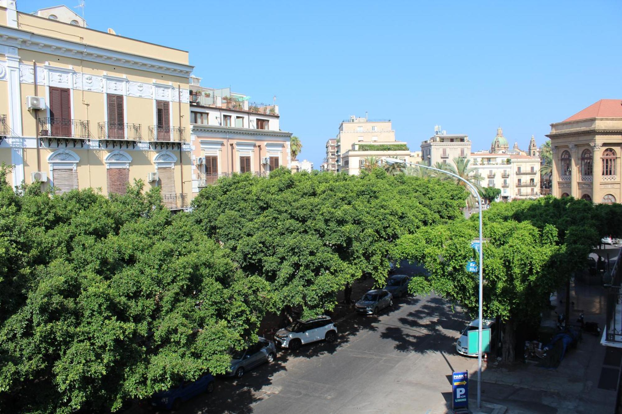 Falstaff Rooms & Suites Palermo Buitenkant foto