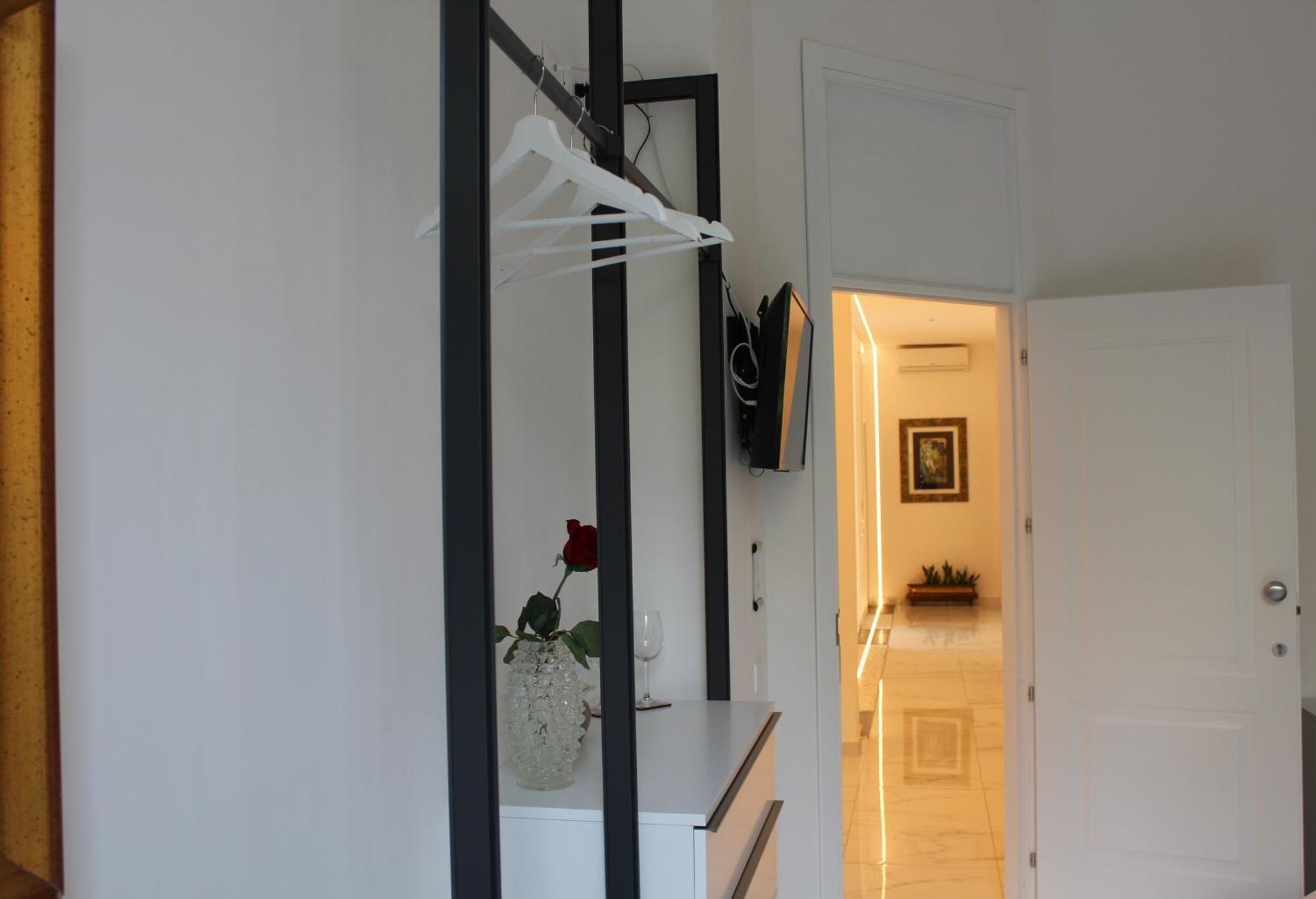 Falstaff Rooms & Suites Palermo Buitenkant foto